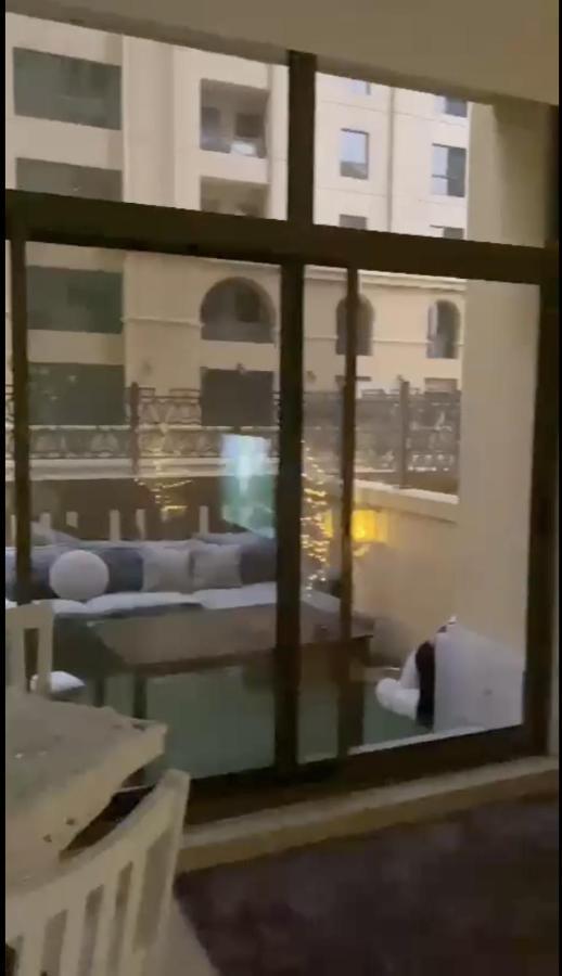 Alexandrina Hostel Dubai Exterior photo